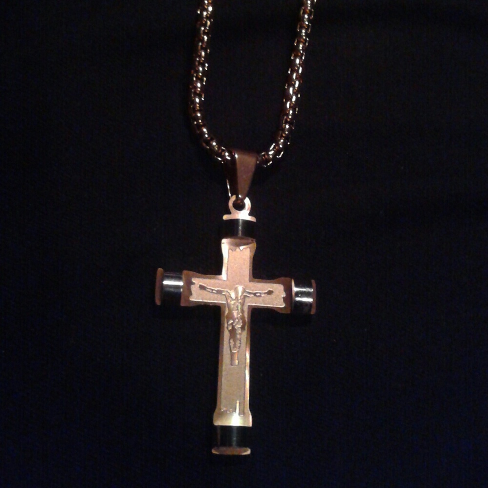 Stainless steel cross with chain
